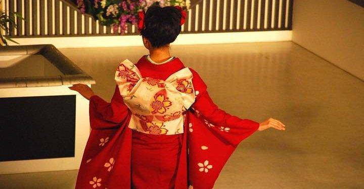 Fashion in Different Countries Which Are Shadows of Their Traditions