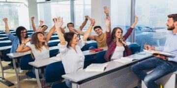 6 Fun Educational ESL Games for Students